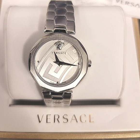 Versace | Accessories | Authentic Versace Watch | Poshmark display picture 1